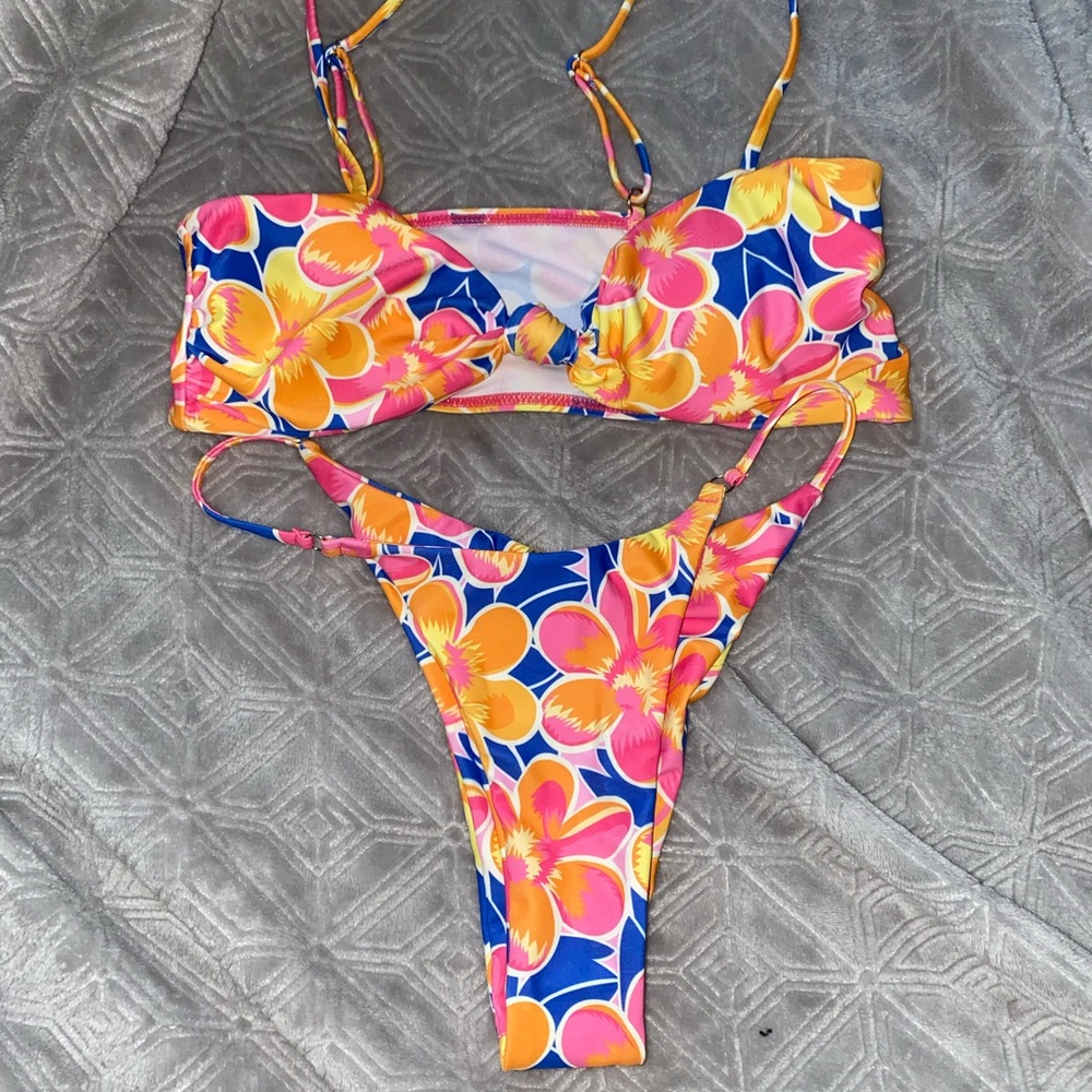Bikini
